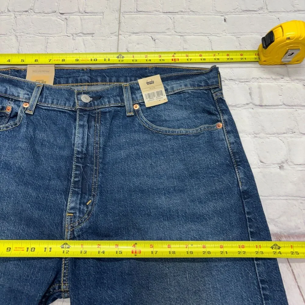 NWT Levi's 505 Regular Straight Jeans Men Size 38x30 Blue Denim C131 -11